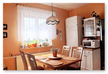 Optimiertes Immobilieninnenraumfoto